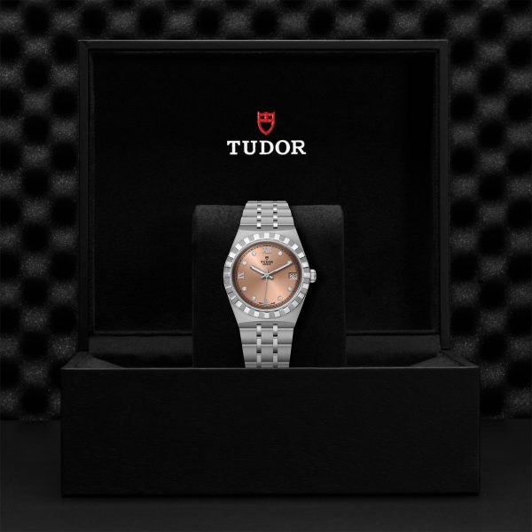 M28400 0011 tudor watch carousel 4 4 10 2023