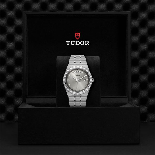 M28600 0002 tudor watch carousel 4 4 10 2023