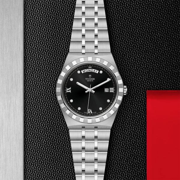 M28600 0004 tudor watch carousel 2 4 10 2023