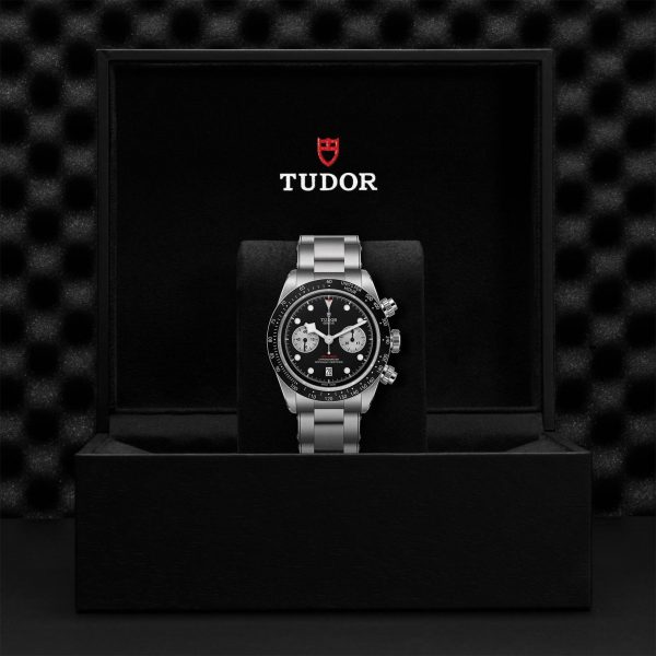 M79360N 0001 tudor watch carousel 4 4 10 2023