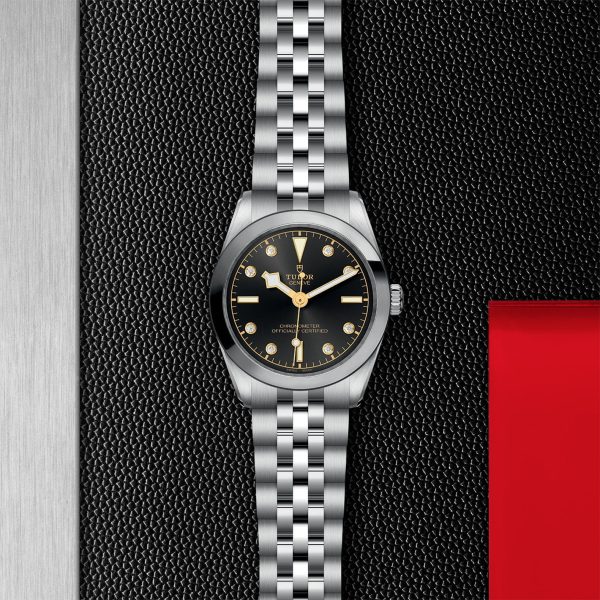 M79600 0004 tudor watch carousel 2 4 10 2023