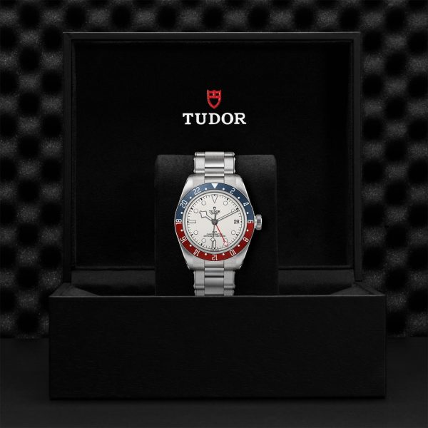 M79830RB 0010 tudor watch carousel 4 4 10 2023