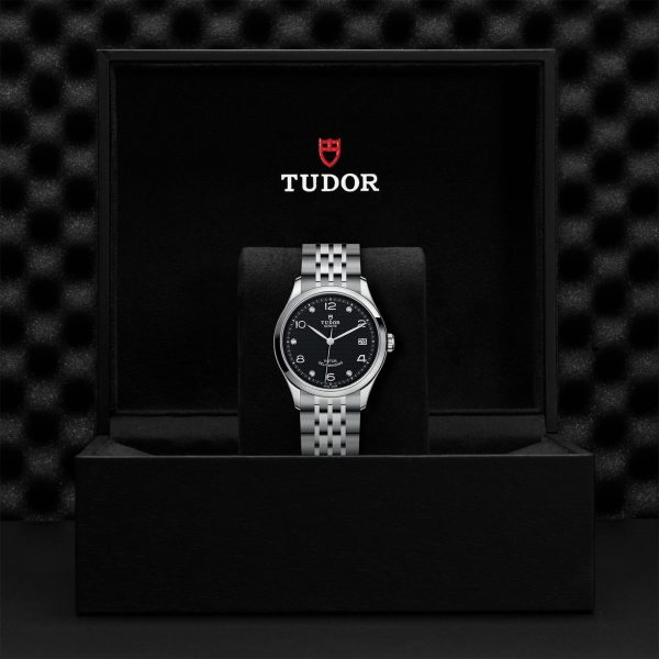 M91450 0004 tudor watch carousel 4 4 10 2023