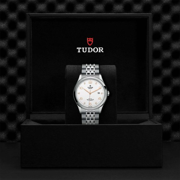 M91650 0013 tudor watch carousel 4 4 10 2023